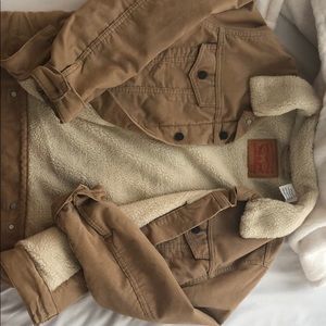 levi sherpa corduroy jean jacket